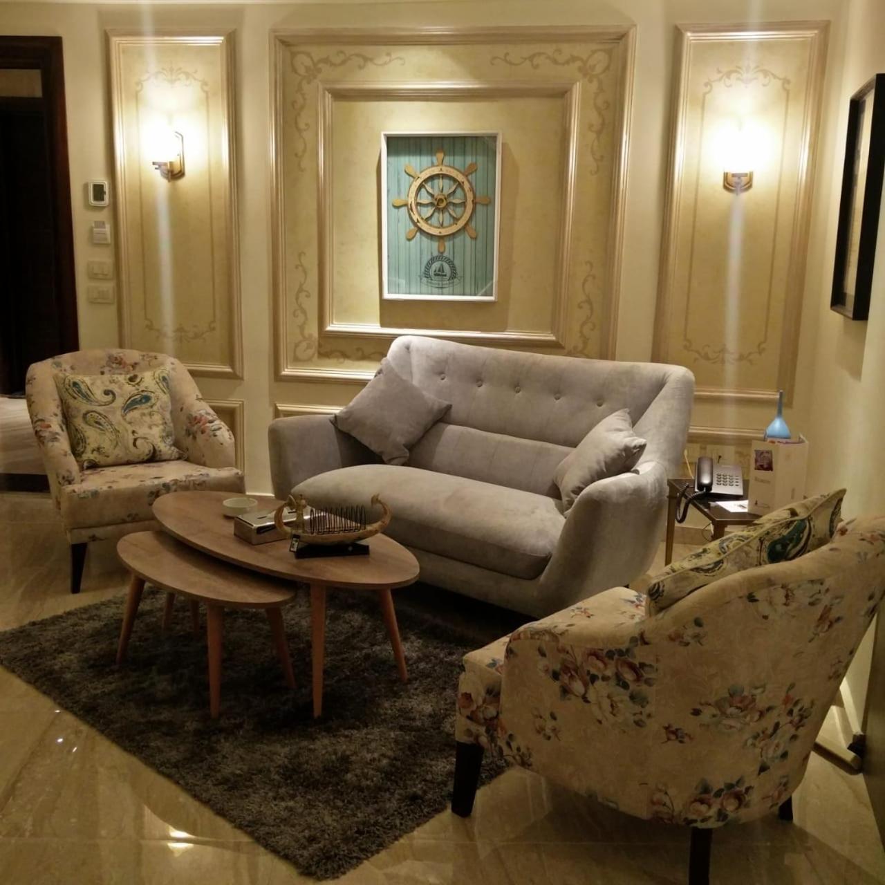 Fleet Club Mahrousa Alexandria Kültér fotó A living room in a hotel