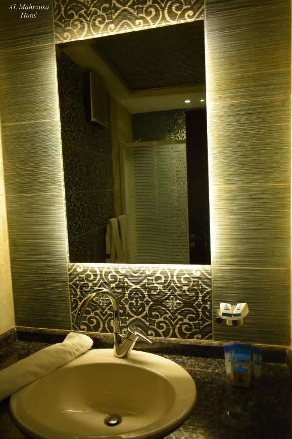 Fleet Club Mahrousa Alexandria Kültér fotó Bathroom in the hotel