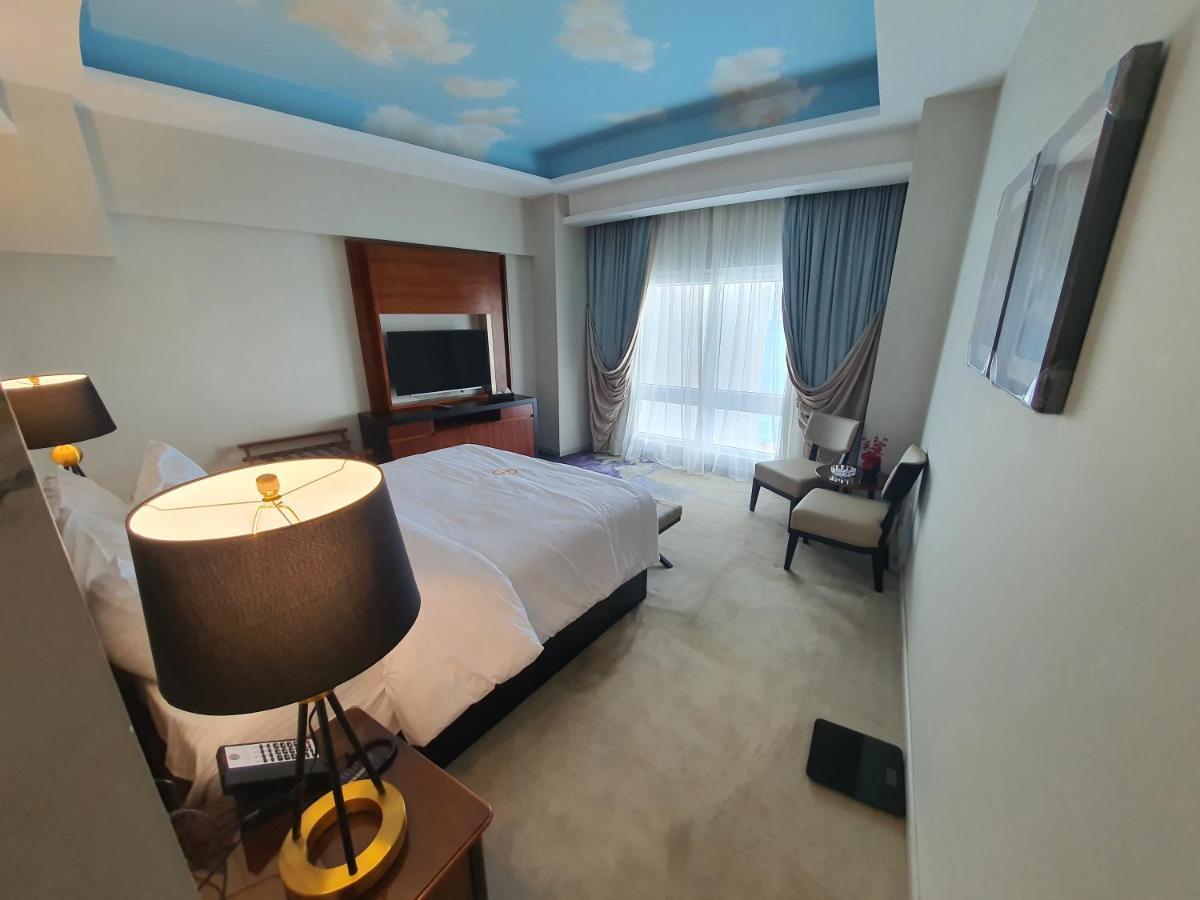 Fleet Club Mahrousa Alexandria Kültér fotó A bedroom at the hotel