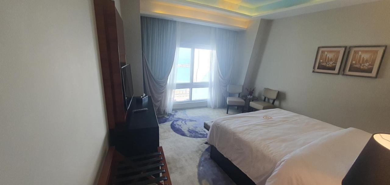 Fleet Club Mahrousa Alexandria Kültér fotó A bedroom at the hotel