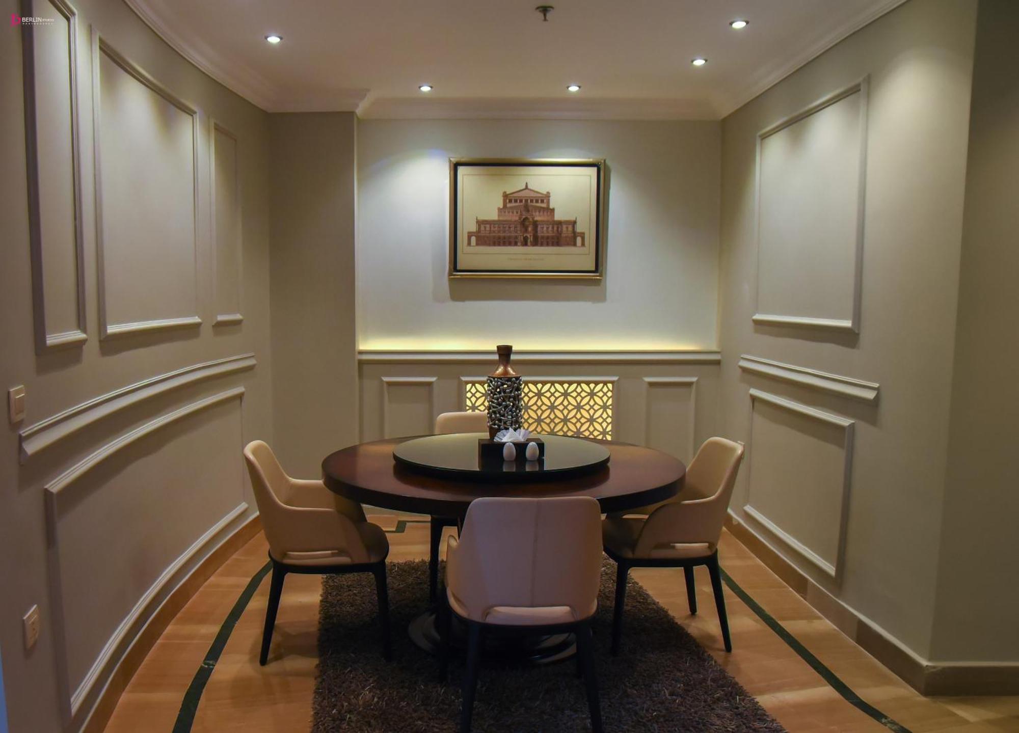 Fleet Club Mahrousa Alexandria Kültér fotó A small dining room